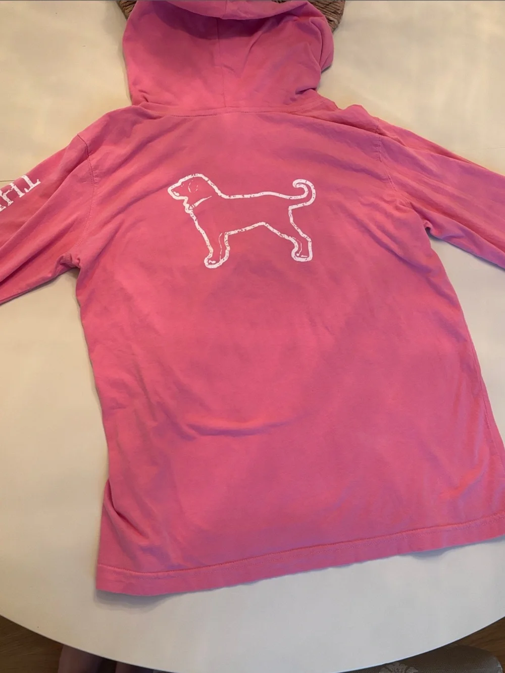 Vineyard Vines Girls' Pink Hooded Pocket Tee with Dog Graphic